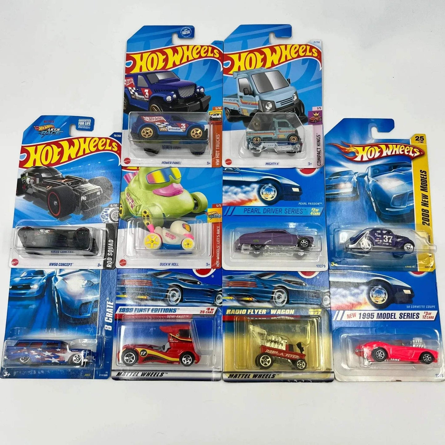 Hot Wheels Diecast Cars Bundle for Collectors Value Pack - ToylandEU