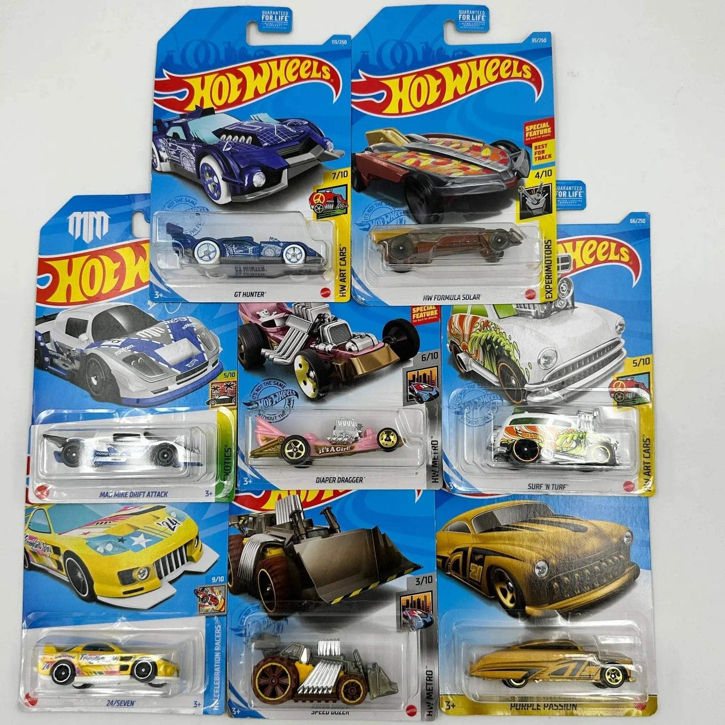 Hot Wheels Diecast Cars Bundle for Collectors Value Pack - ToylandEU