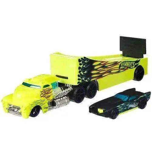 Hot Wheels Hauler Rig And Car Set For Collectors Worldwide - ToylandEU