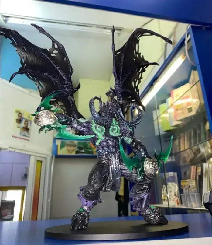 Illidan Stormrage Demon Hunter PVC Action Figure Highly Detailed - ToylandEU