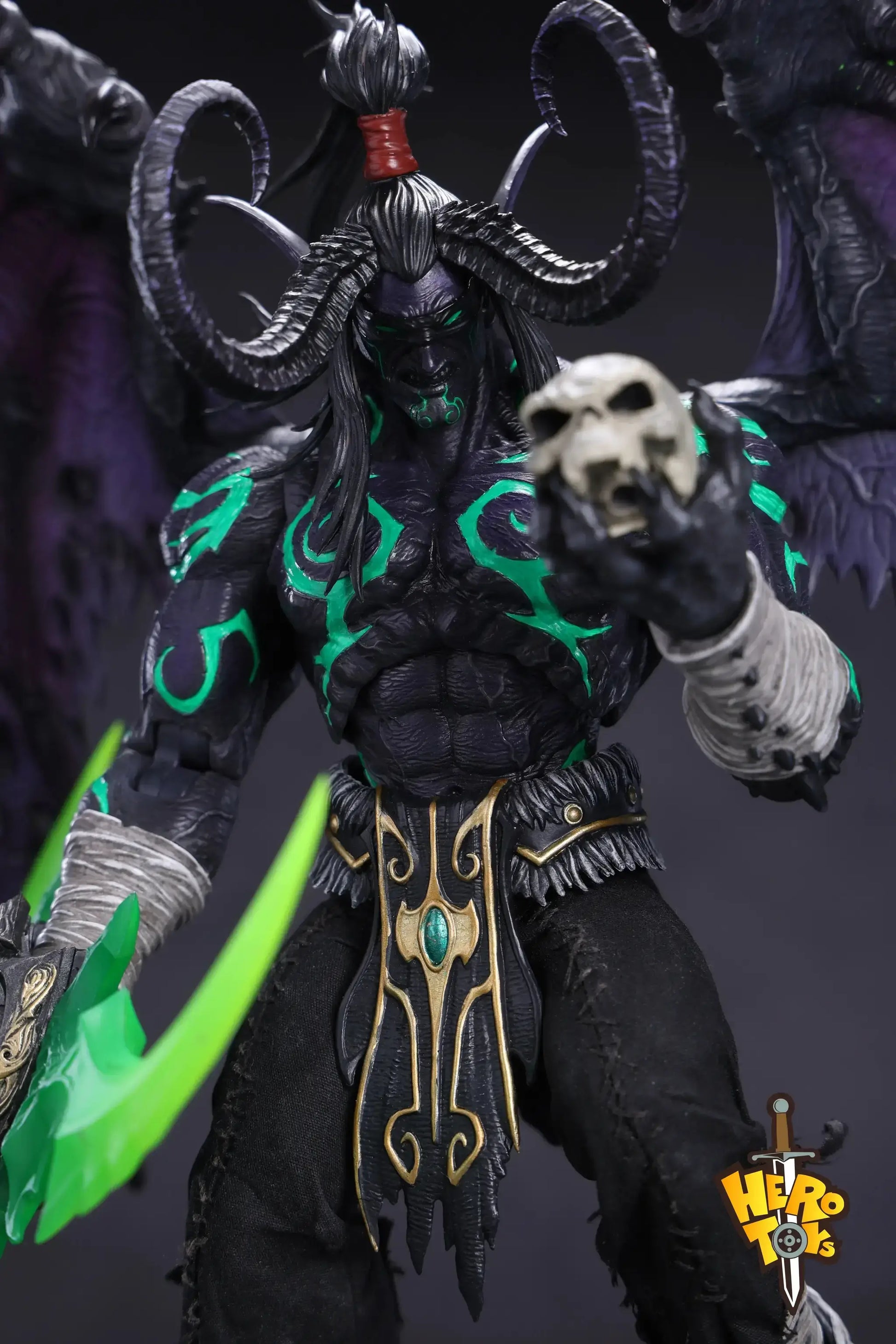 Illidan Stormrage OneTenth Scale Demon Hunter Action Figure Premium Collectible - ToylandEU