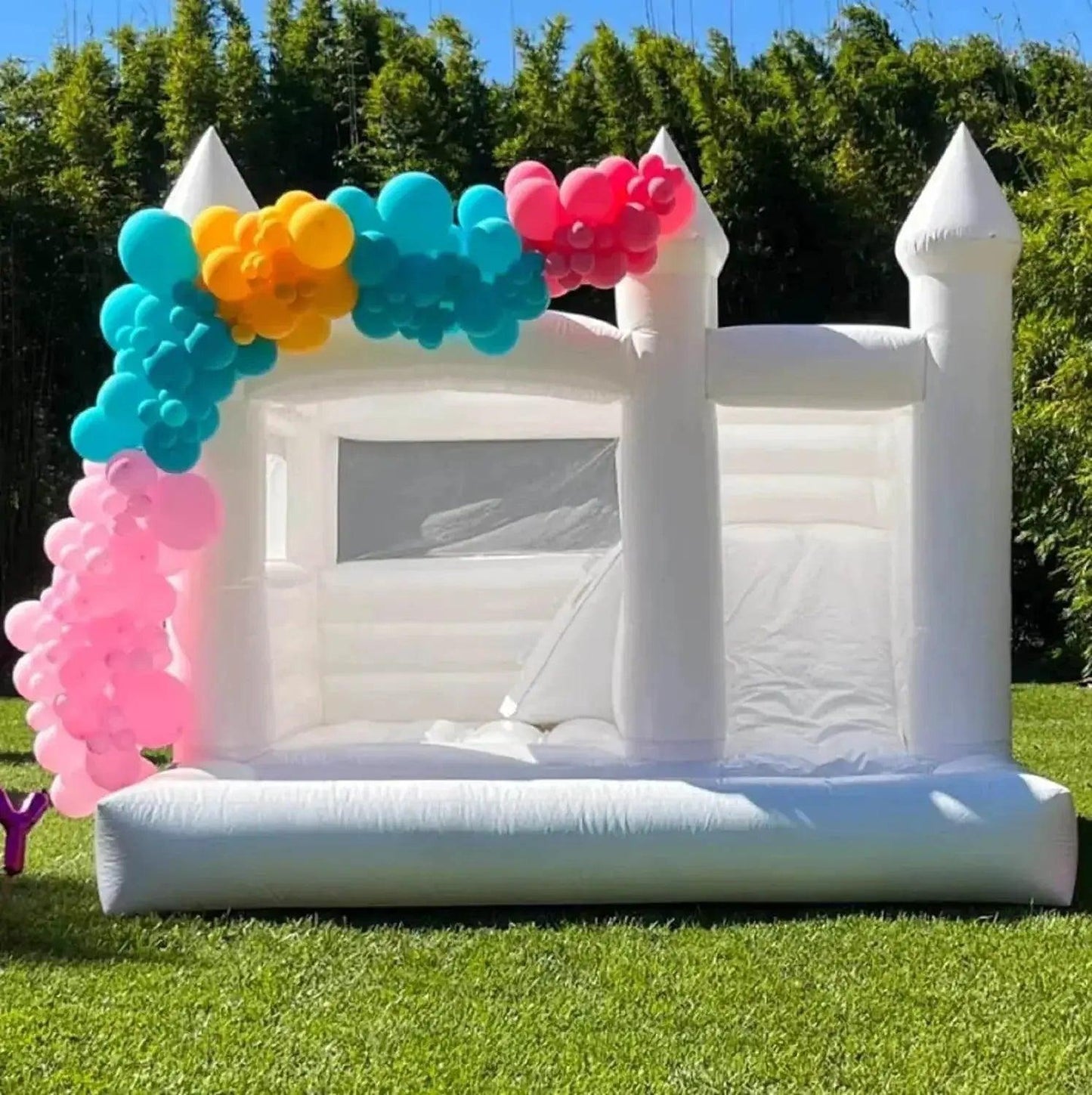  In Stock Large White Bounce House Slide Ball Pit Trampoline -  ToylandEU™