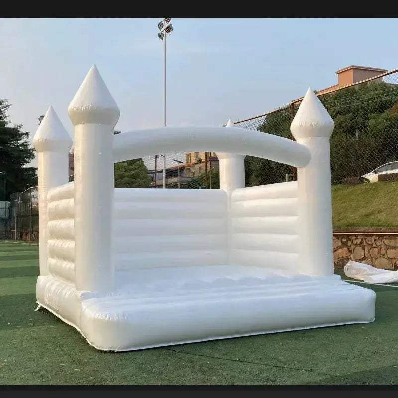 Inflatable Bounce House For Outdoor Fun With Durable PVC - ToylandEU