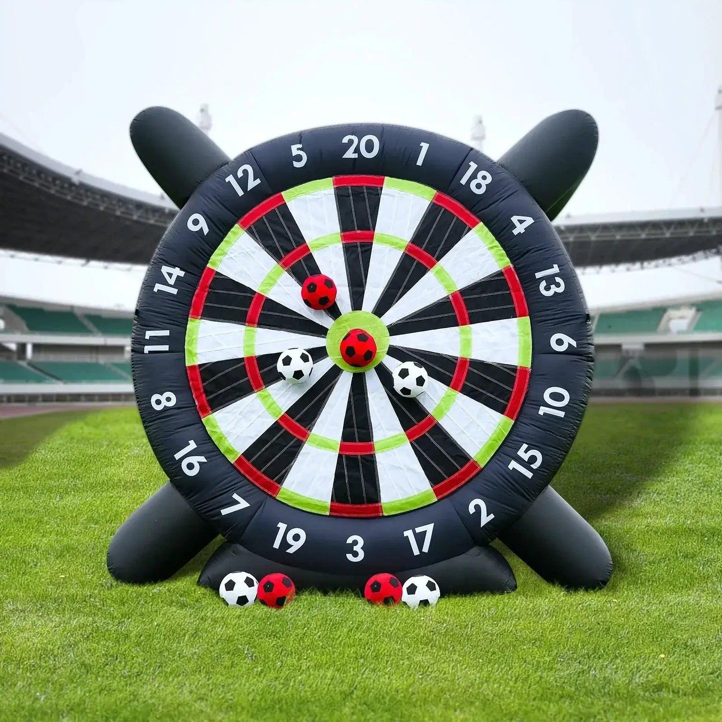  Giant Outdoor Inflatable Darts Board With Soccer Balls -  ToylandEU™