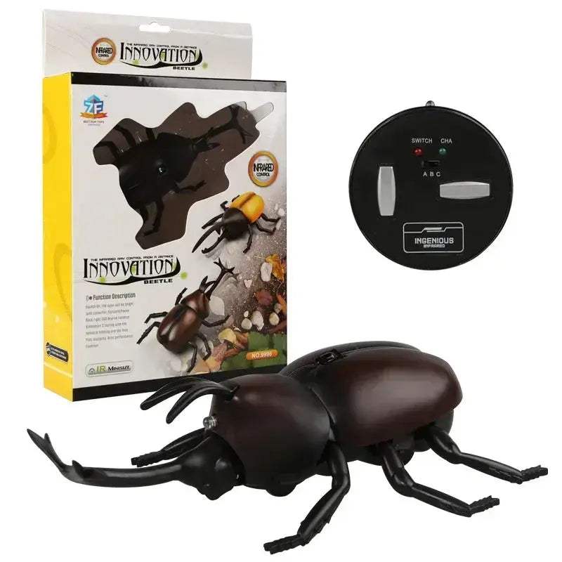 Infrared RC Beetle Toy For Pets With Realistic Crawling - ToylandEU