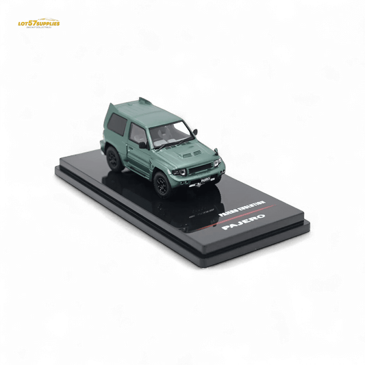 Inno64 Mitsubishi Pajero Evolution Satin Green Diecast Model - ToylandEU