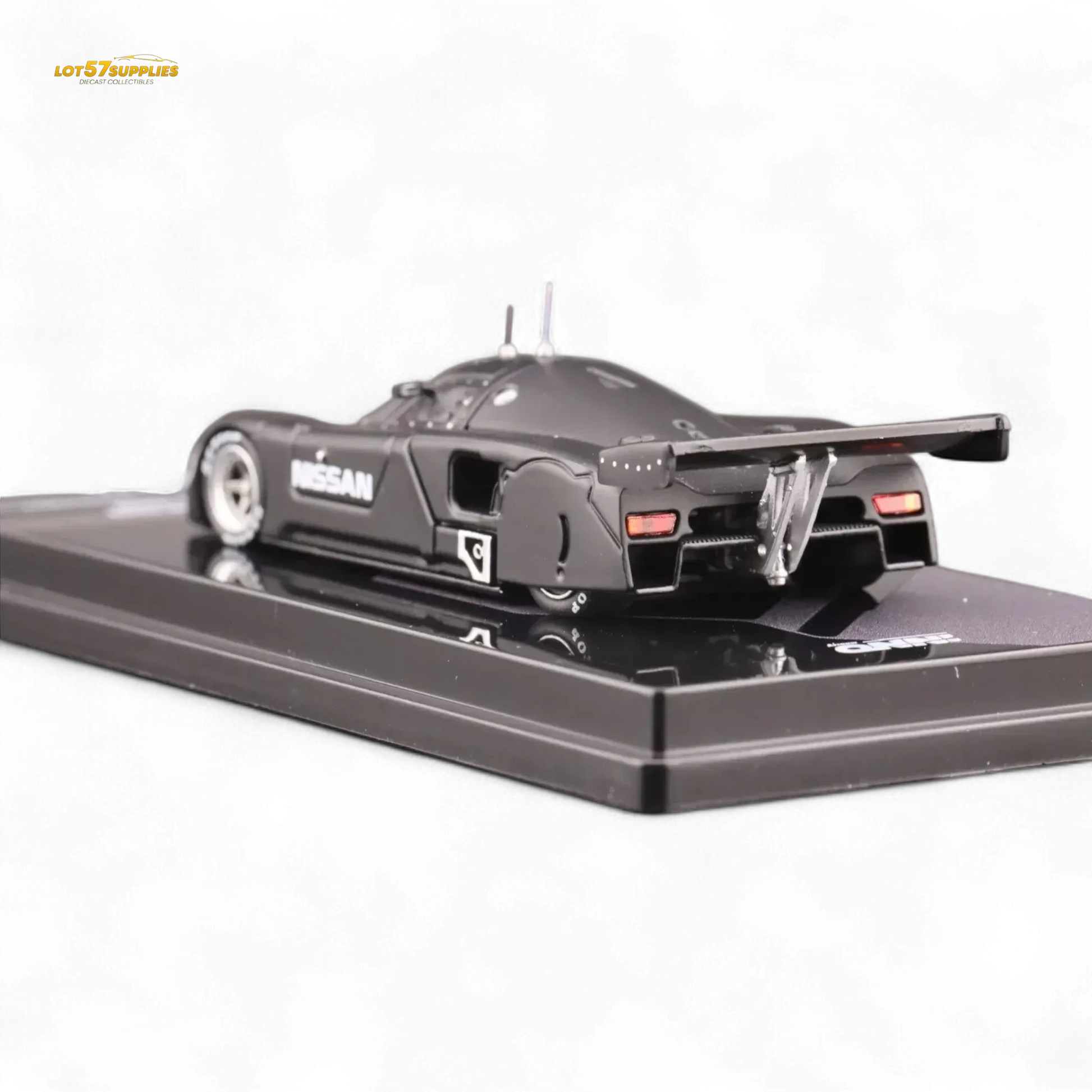 Inno64 NISSAN R89C LE MANS SHAKEDOWN TEST AT PAUL RICARD 1988 1:64 - ToylandEU