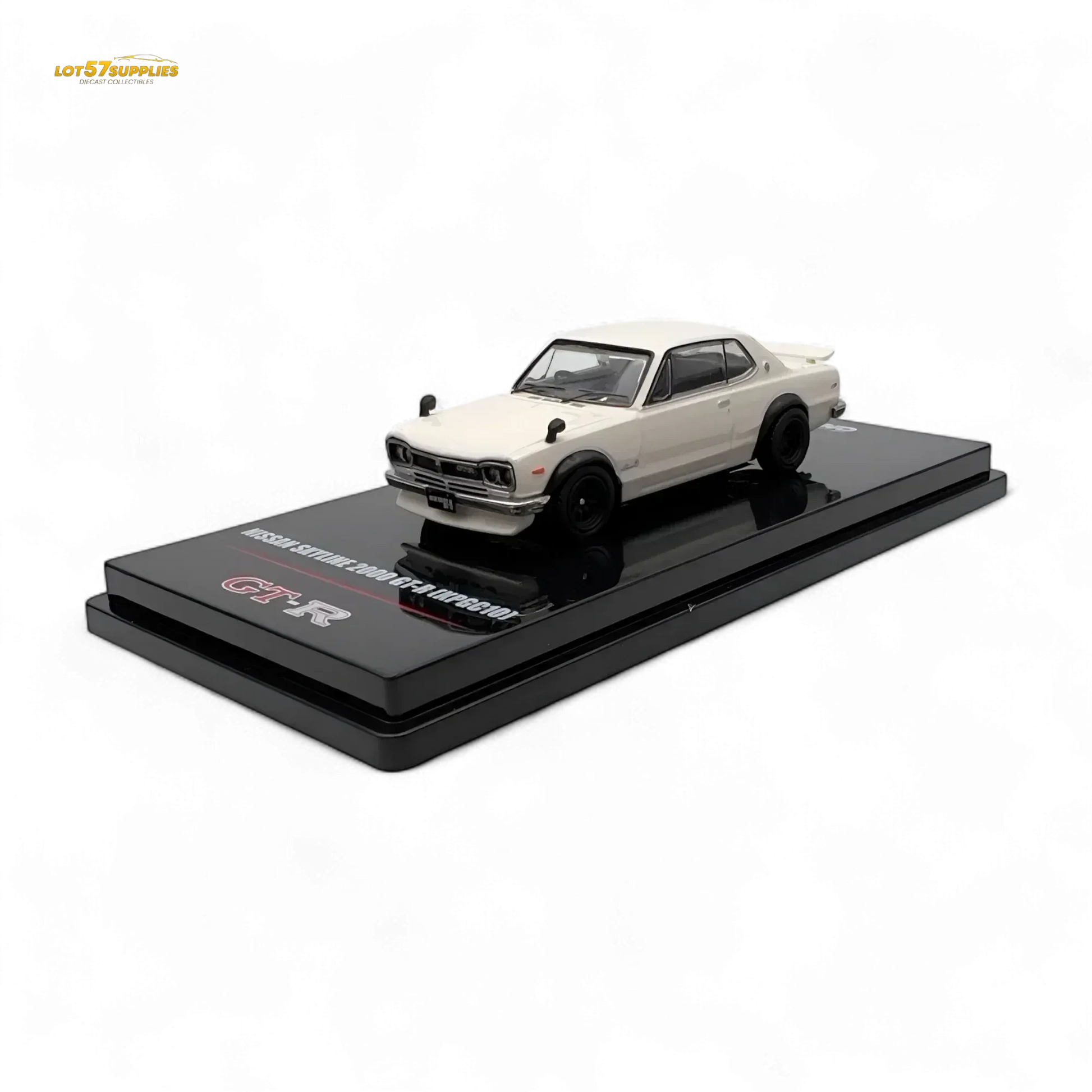 Inno64 Nissan Skyline 2000 GT-R (KPGC10) in White 1:64 - ToylandEU