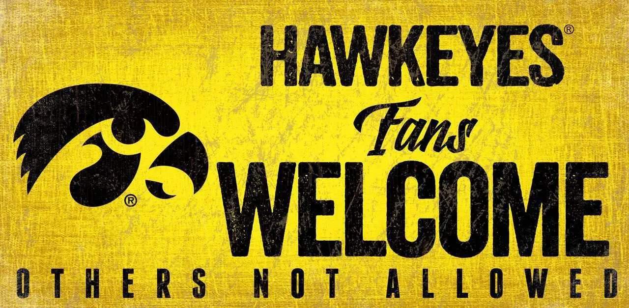  Iowa Hawkeyes Fans Welcome Wood Sign 12x6 Wall Decor -  ToylandEU™