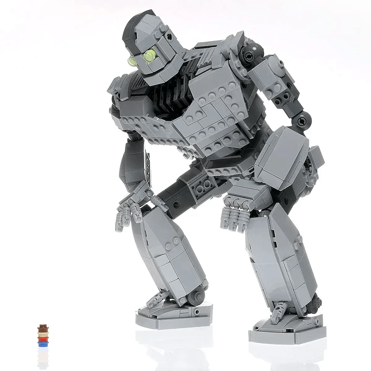  Iron Giant - Custom MOC made using LEGO parts -  ToylandEU™