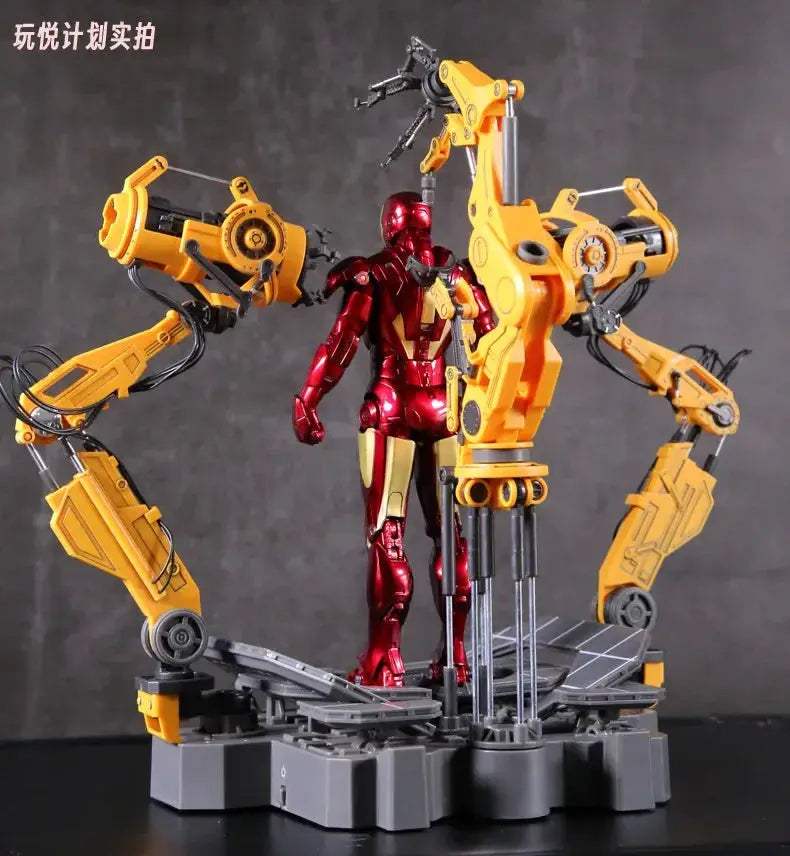 Iron Man Suit Up Gantry Led Figure With Armor Platform - ToylandEU
