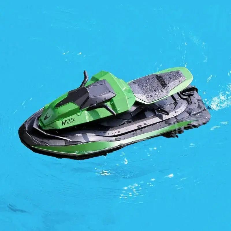  RC JJRC S9 2.4GHz Remote Control Racing Boat - 1:14 Scale High-Speed Electric RC Ship with Dual Motors and Two Speed Settings - Ideal Gift for Ages 6-14 -  ToylandEU™