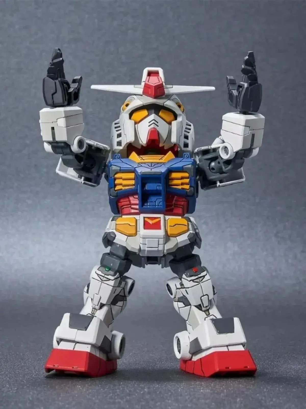 RX78F00 Gundam SDCS Assembly Model Kit With Movable Joints - ToylandEU