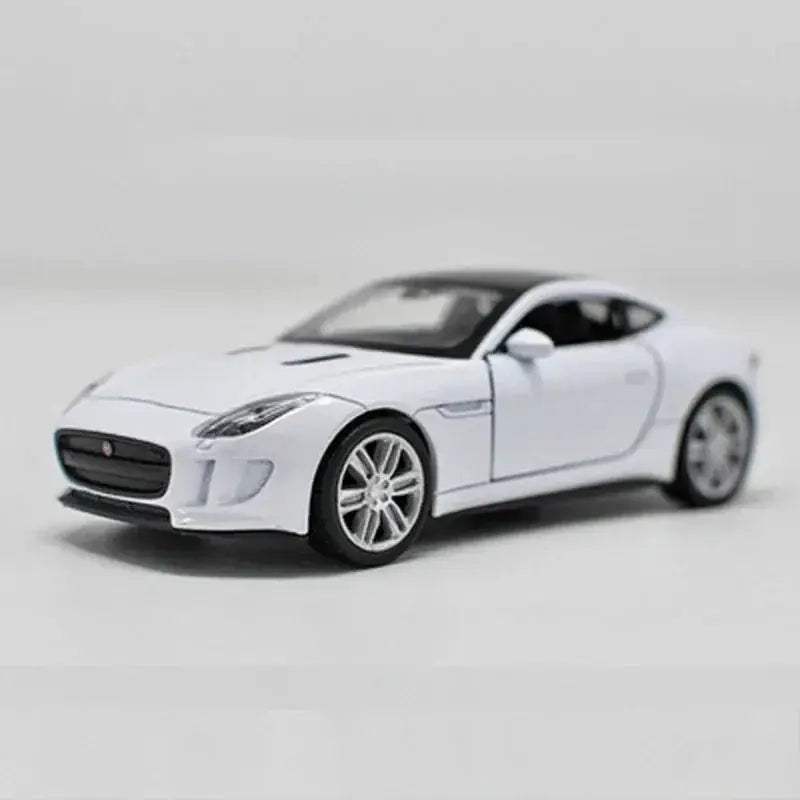 Jaguar F-Type Diecast Car Model 1:36 Pull-Back Collector Gift - ToylandEU