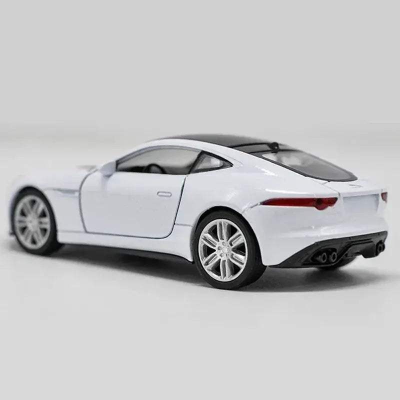 Jaguar F-Type Diecast Car Model 1:36 Pull-Back Collector Gift - ToylandEU