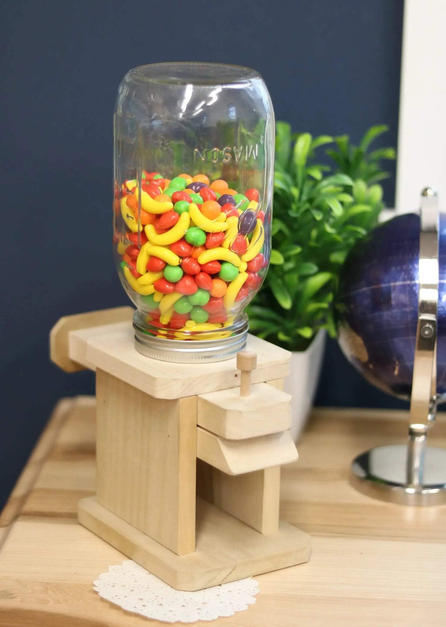 Jar Candy Dispenser, Great for M&M's, Peanuts, or Jelly Beans - ToylandEU