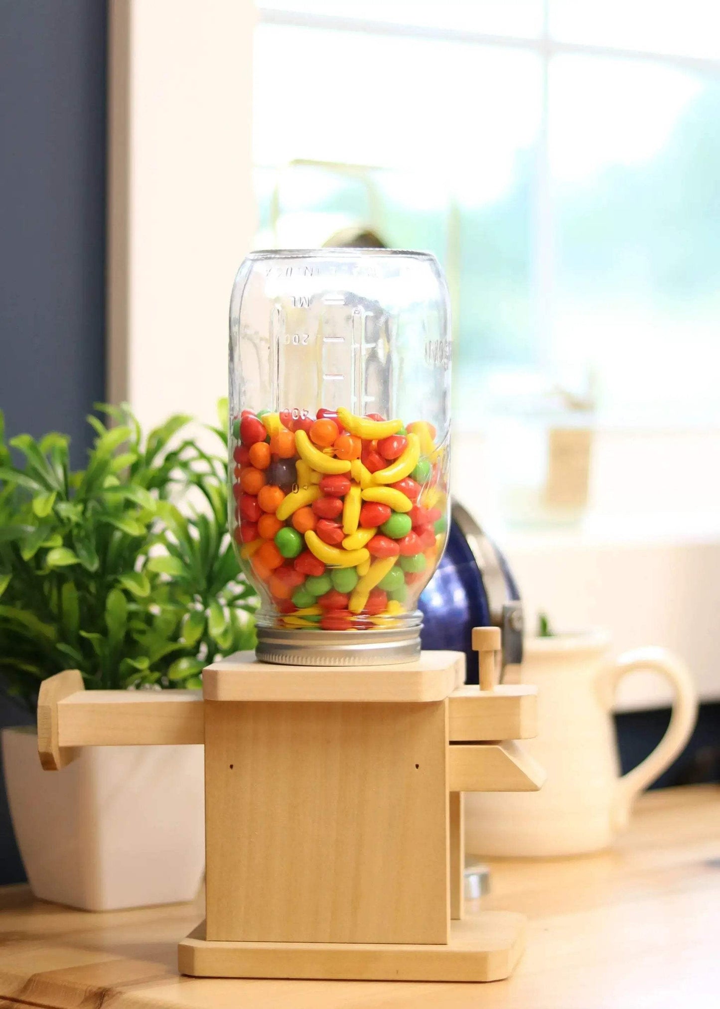 Jar Candy Dispenser, Great for M&M's, Peanuts, or Jelly Beans - ToylandEU