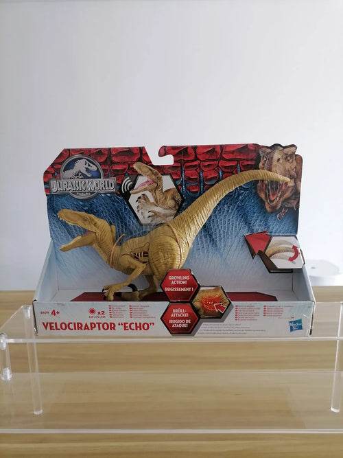 Jurassic World Action Figures: T-Rex & Pterosaur with Sound & Lights - ToylandEU