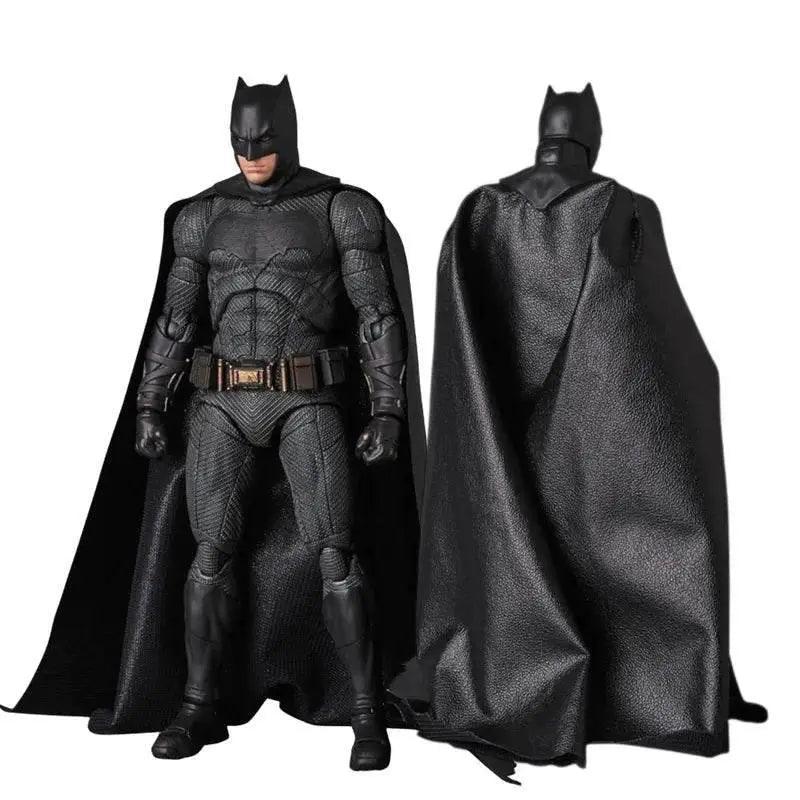  Justice League Bruce Wayne Mafex 056 Action Figure Toy -  ToylandEU™