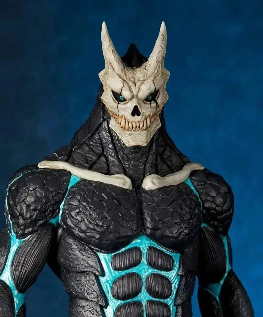 Kaiju No. 8 Anime Figure, Kafka Hibino Figurine, Action Toys Statues Collectible Gift 26cm / 10 in - ToylandEU