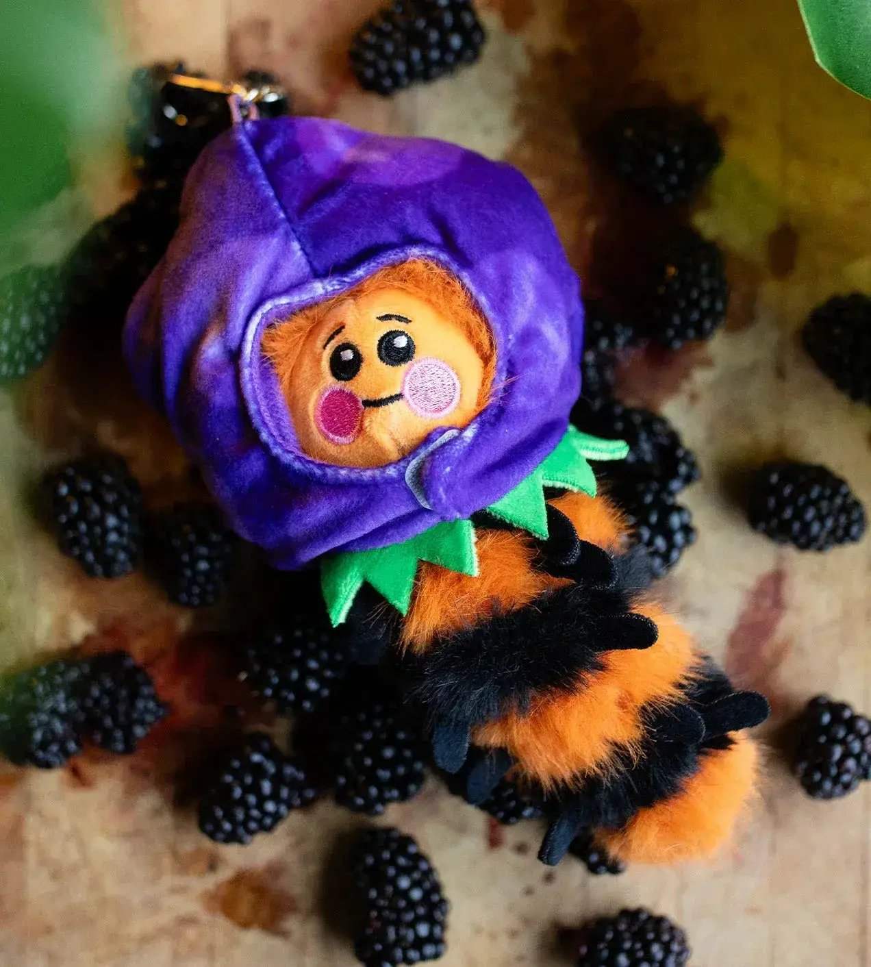 Kaleidos Creative: Wooly Bear and Friends Plush Keychain Blind Box - ToylandEU