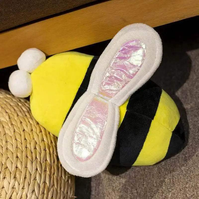  Kawaii 25cm Bee Plush Pillow - Cute Cartoon Stuffed Toy for Kids -  ToylandEU™