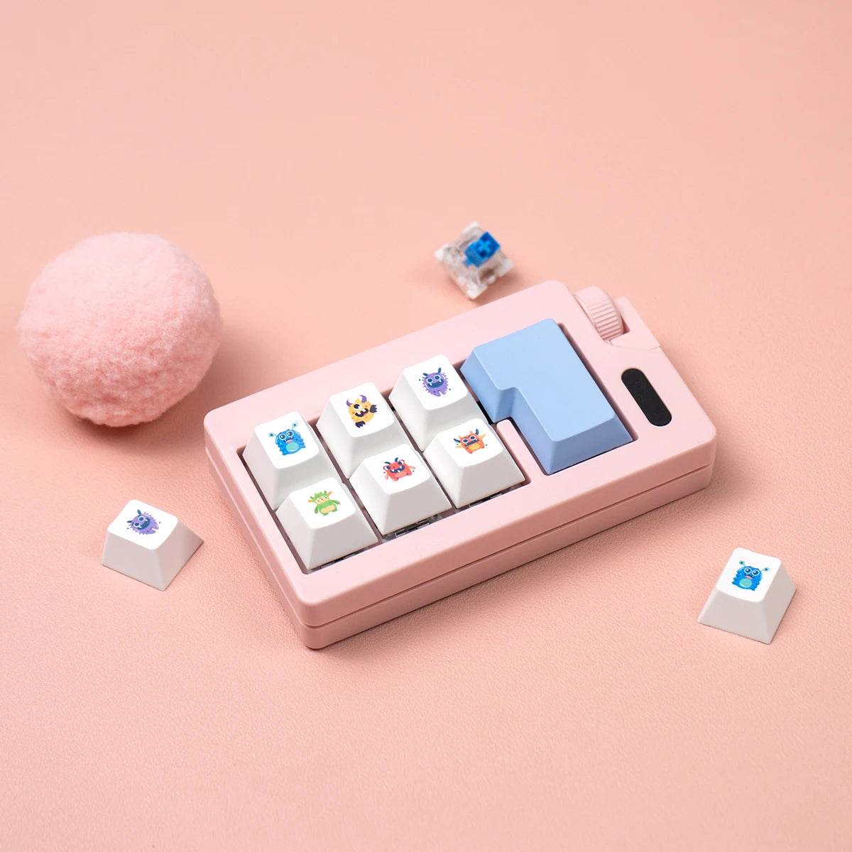 Keyboard Key Toy Finger Keyboard Keychain Fidget Clicker Toy Mechanical Keyboard Switch Keycaps Toys for Adults - ToylandEU