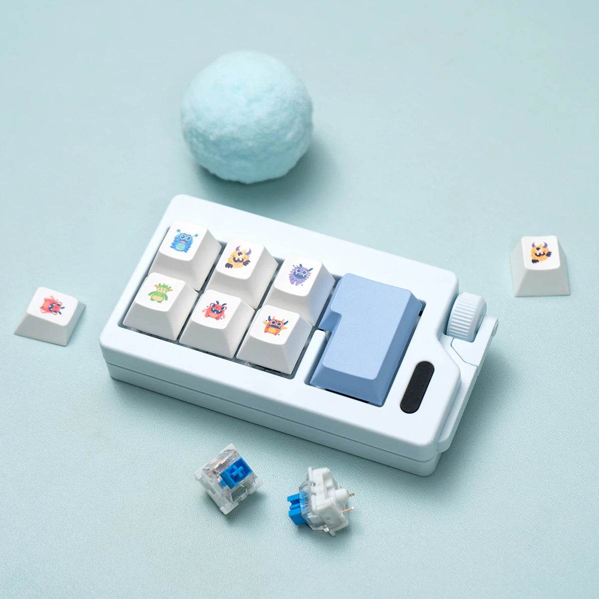 Keyboard Key Toy Finger Keyboard Keychain Fidget Clicker Toy Mechanical Keyboard Switch Keycaps Toys for Adults - ToylandEU