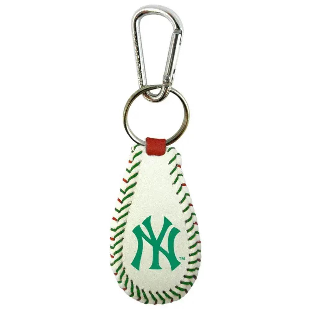  New York Yankees Keychain Baseball Holiday Collectible -  ToylandEU™