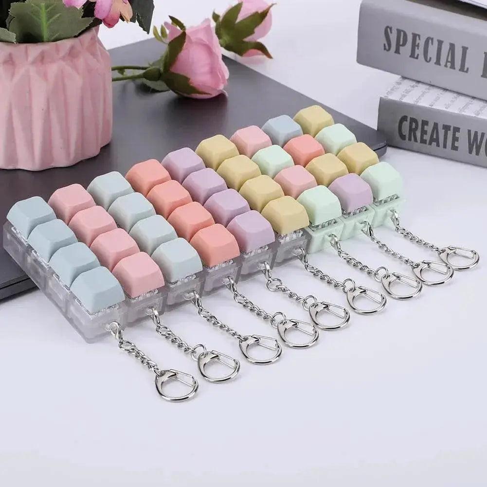  Button Keycap Fidget Keychain 4 Keys Keyboard Decompression Toys Keyboard Keychain Toys for Adult To Relief Stress Pass The Time -  ToylandEU™