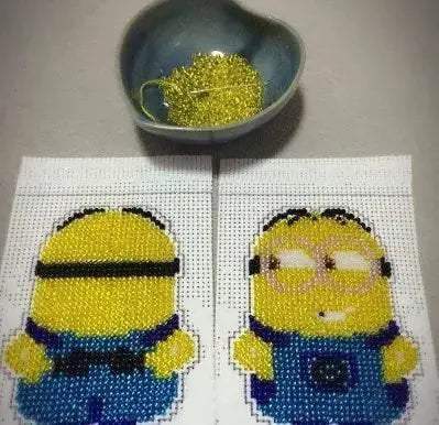  Cartoon-Themed Bead Cross Stitch Kit for DIY Keychain and Phone Plug - Printed Plastic Canvas with Cotton Thread -  ToylandEU™