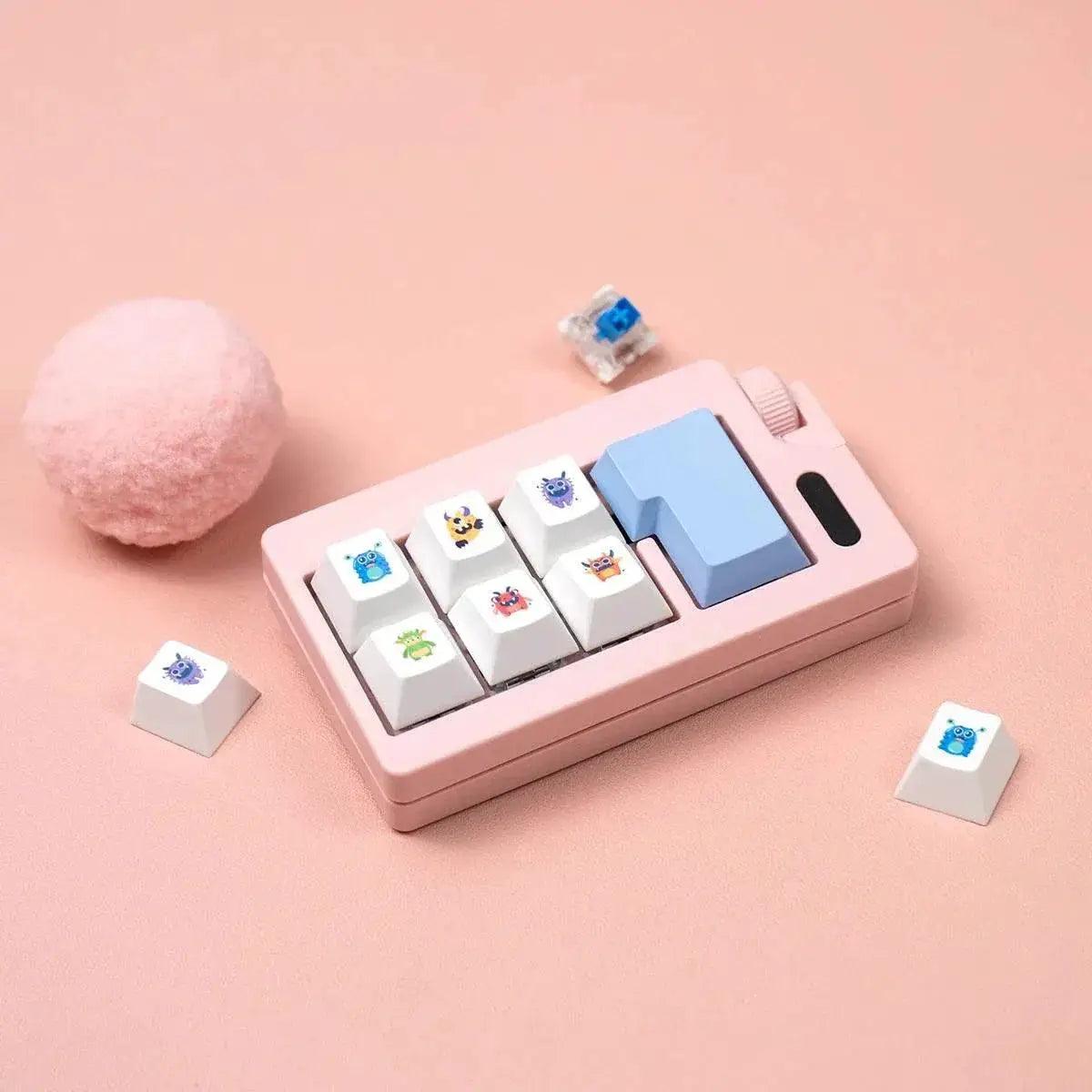  Keyboard Key Toy Finger Keyboard Keychain Fidget Clicker Toy Mechanical Keyboard Switch Keycaps Toys for Adults -  ToylandEU™