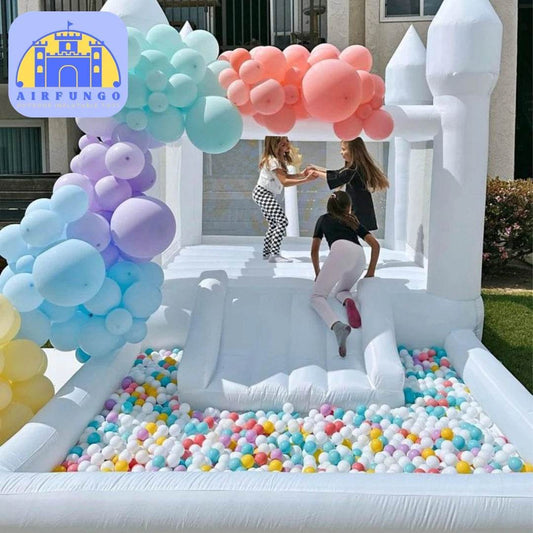 Kids 9x9x7ft Soft Play White Bounce House With Slide - ToylandEU