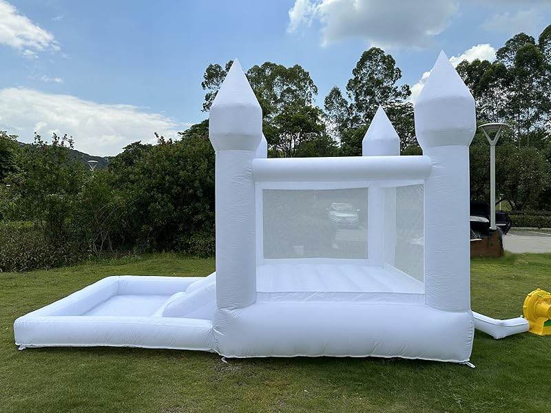 Kids 9x9x7ft Soft Play White Bounce House With Slide - ToylandEU