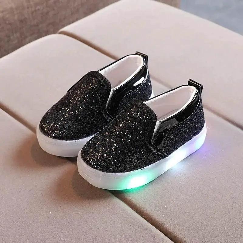  Kids Casual Sneaker LED Light Shoes for Toddlers -  ToylandEU™