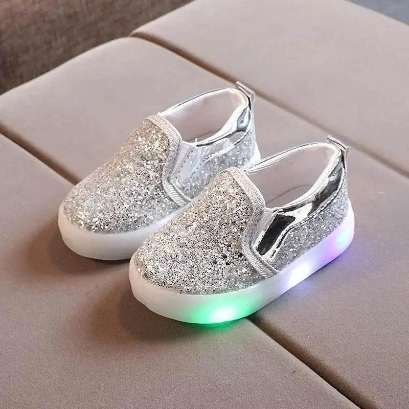  Kids Casual Sneaker LED Light Shoes for Toddlers -  ToylandEU™