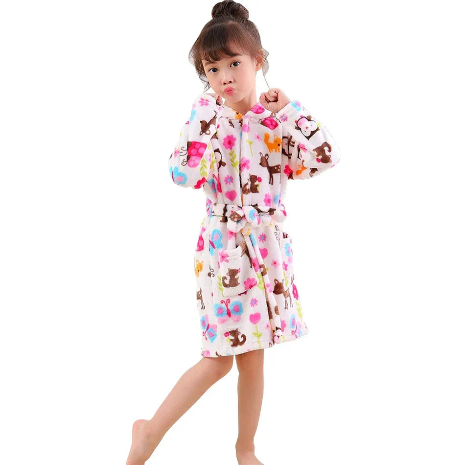 Kids Hooded Flannel Bathrobe With Cartoon Print Comfort - ToylandEU
