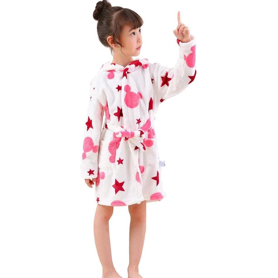 Kids Hooded Flannel Bathrobe With Cartoon Print Comfort - ToylandEU