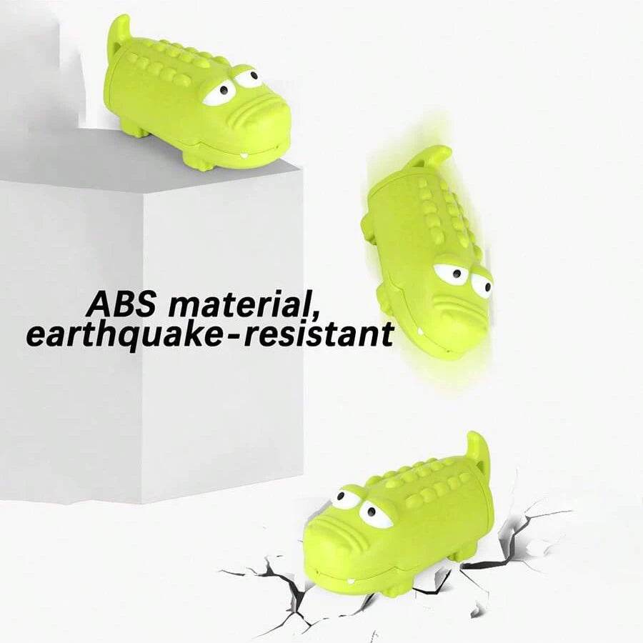 Kids Pull-Out Water Gun Toys Shark Cartoon Design Summer Fun - ToylandEU