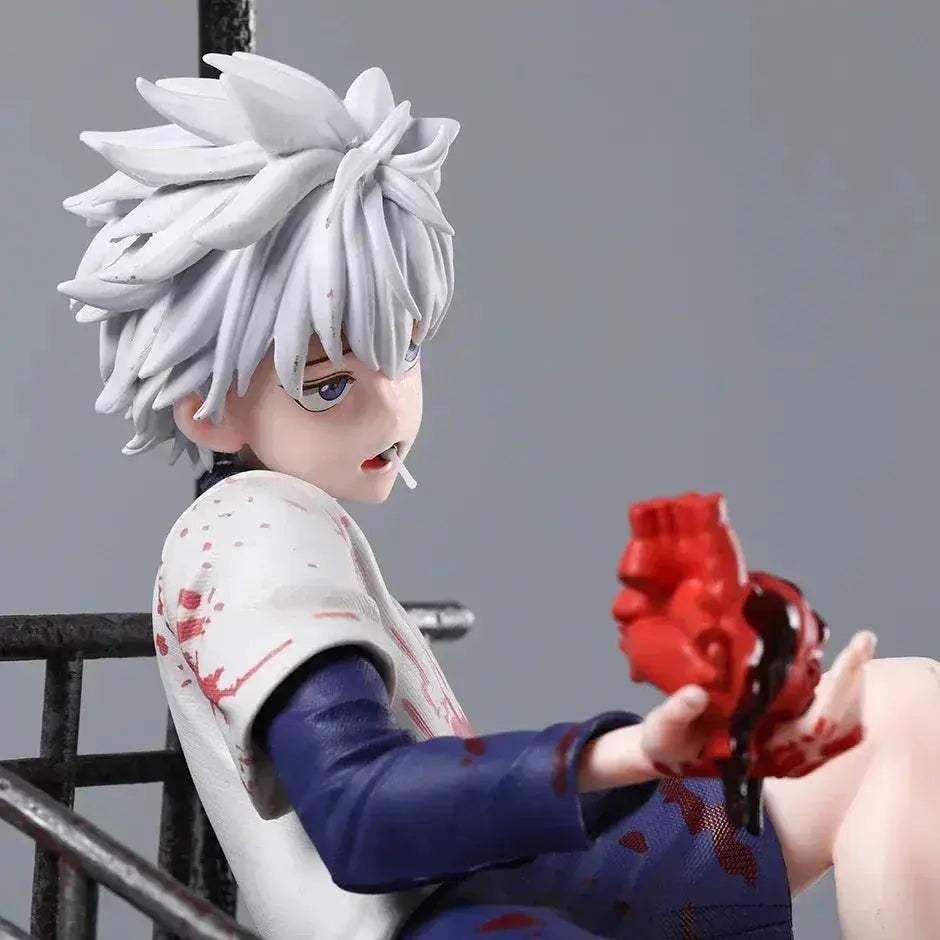 Killua Zoldyck Hunter X Hunter PVC Figure Holding Heart 34cm - ToylandEU