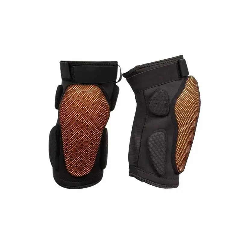  Knee Pads And Hip Protection Shorts Anti Shock -  ToylandEU™