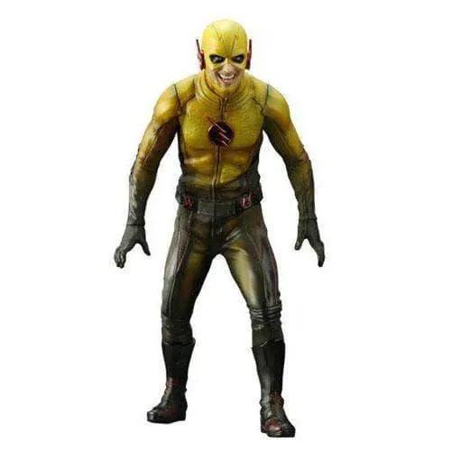 Kotobukiya Premium Reverse Flash Statue From TV Series ARTFX Plus - ToylandEU