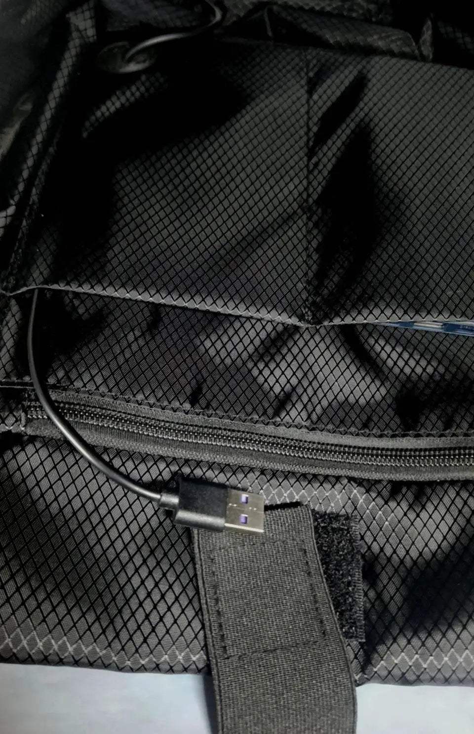  LED Knight Cycling Backpack Waterproof Bluetooth Helmet Bag -  ToylandEU™