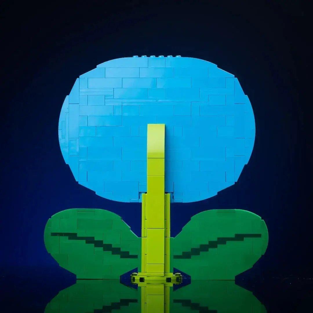  LEGO Ice Flower Life Size Display Model 465 Bricks -  ToylandEU™