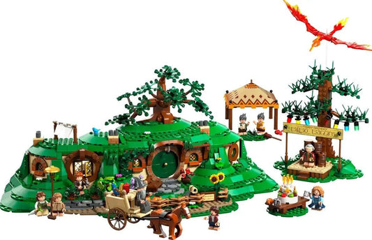  LEGO®  Icons Lord Of The Rings The Shire Display Set -  ToylandEU™