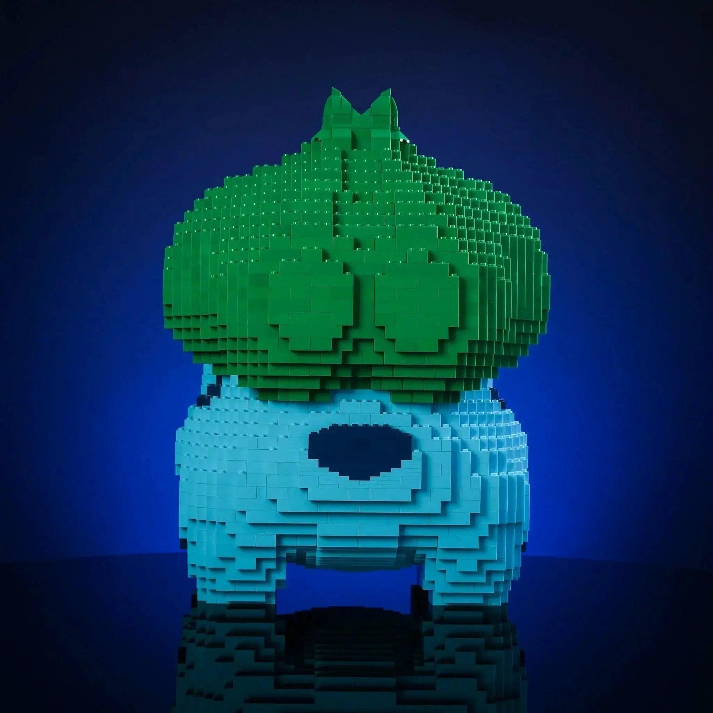  LEGO Life Sized Petal Pal Built With 4400 Bricks Display -  ToylandEU™