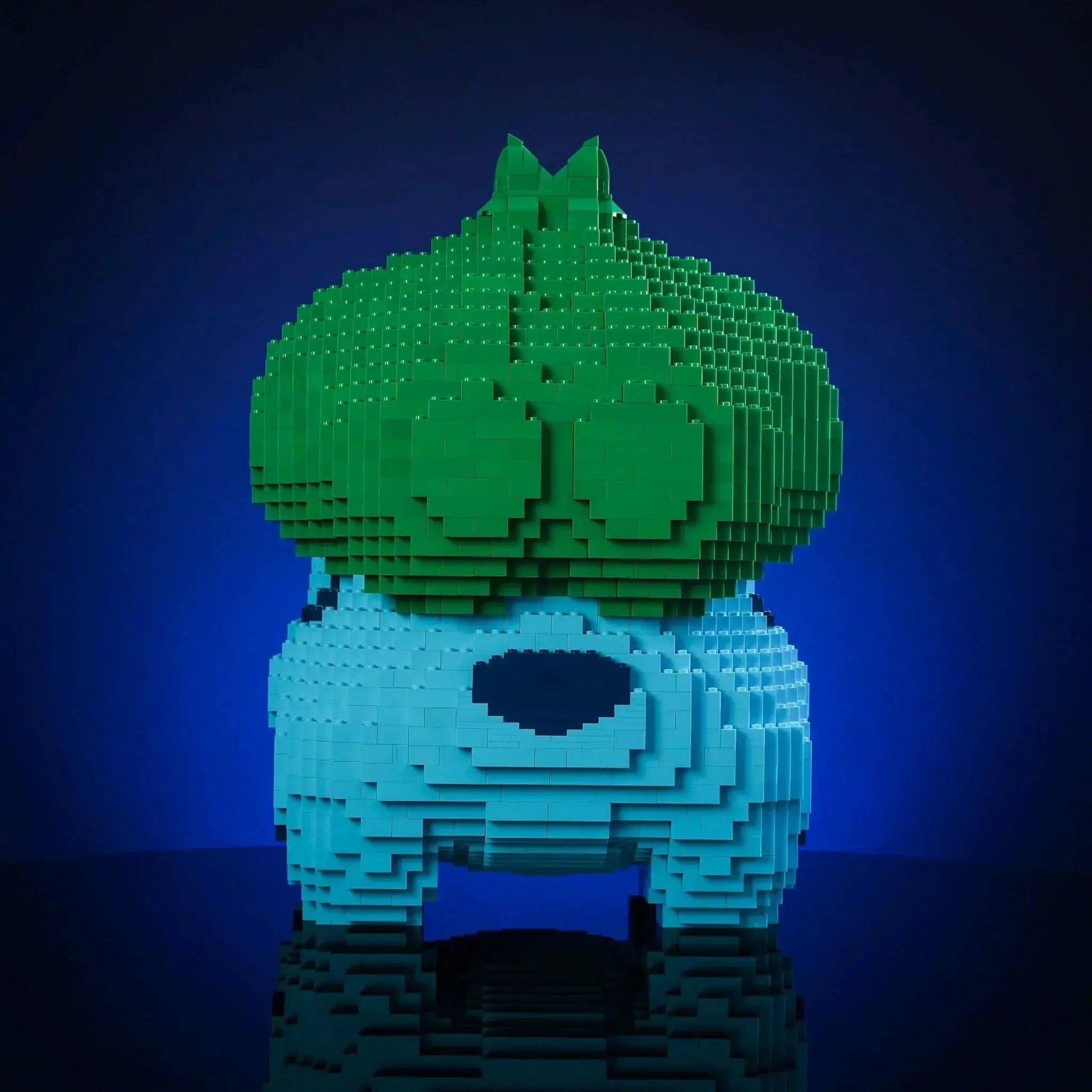  LEGO Life Sized Petal Pal Built With 4400 Bricks Display -  ToylandEU™