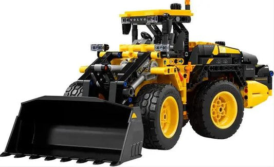 LEGO Technic Volvo L120 Electric Wheel Loader Realistic -  ToylandEU™
