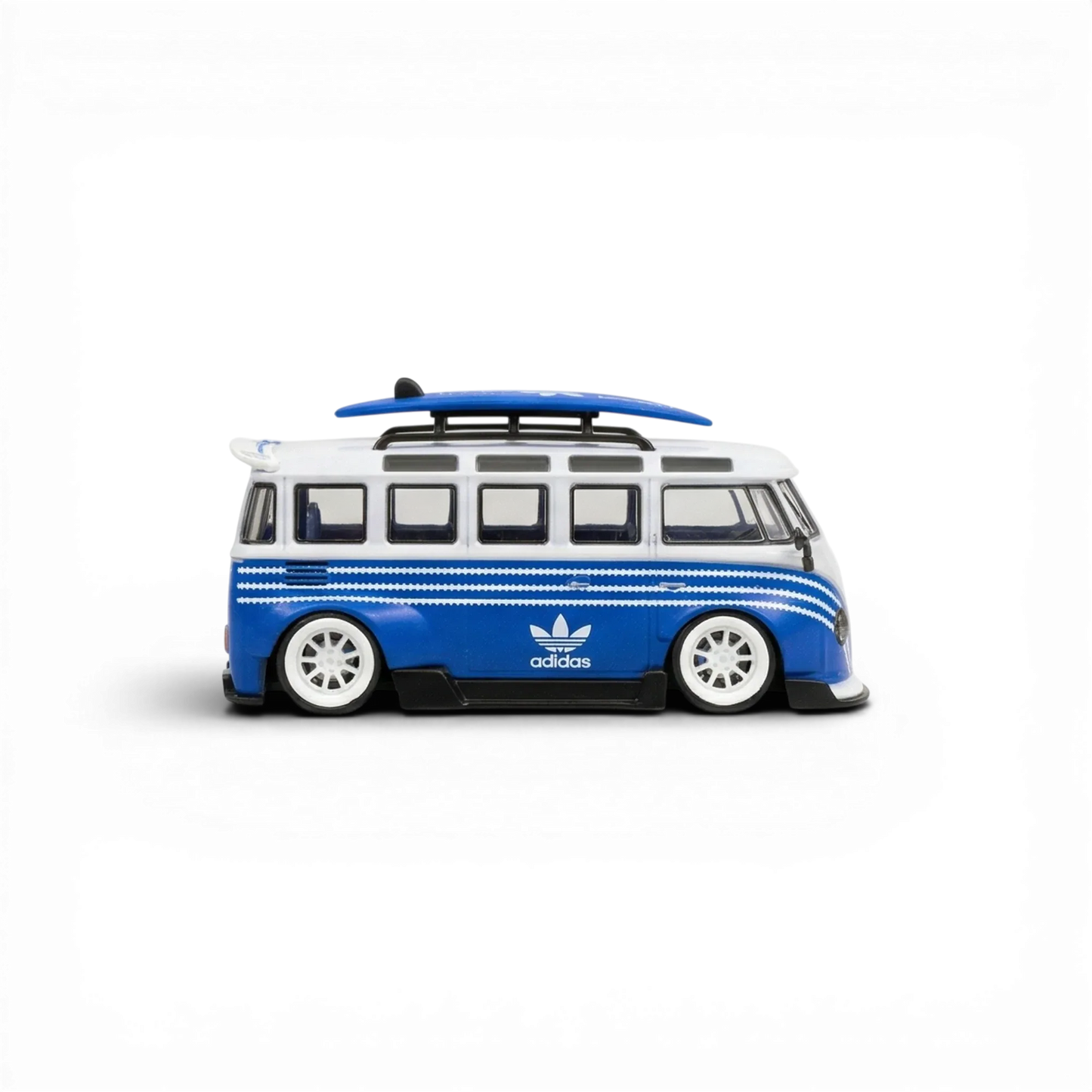 LF Model Volkswagen T1 Kombi with Surfboards Blue/White 1:64 - ToylandEU
