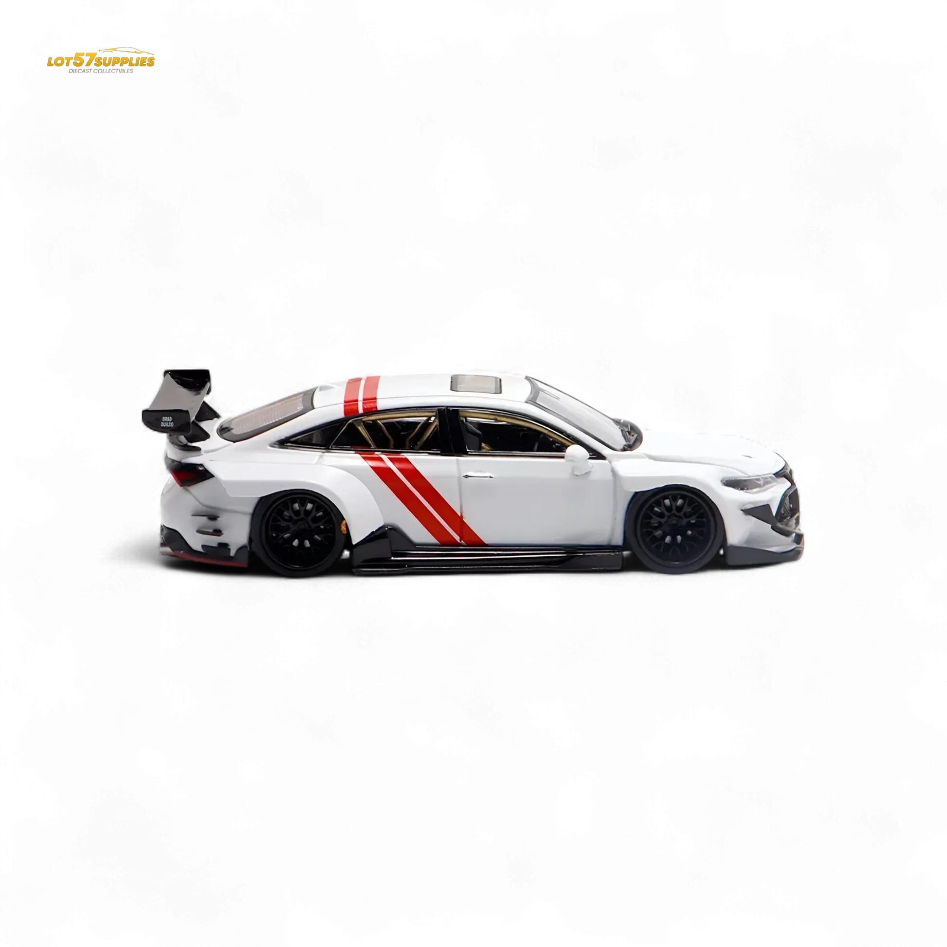 LMF Toyota Avalon Modified Concept - White Livery 1:64 - ToylandEU
